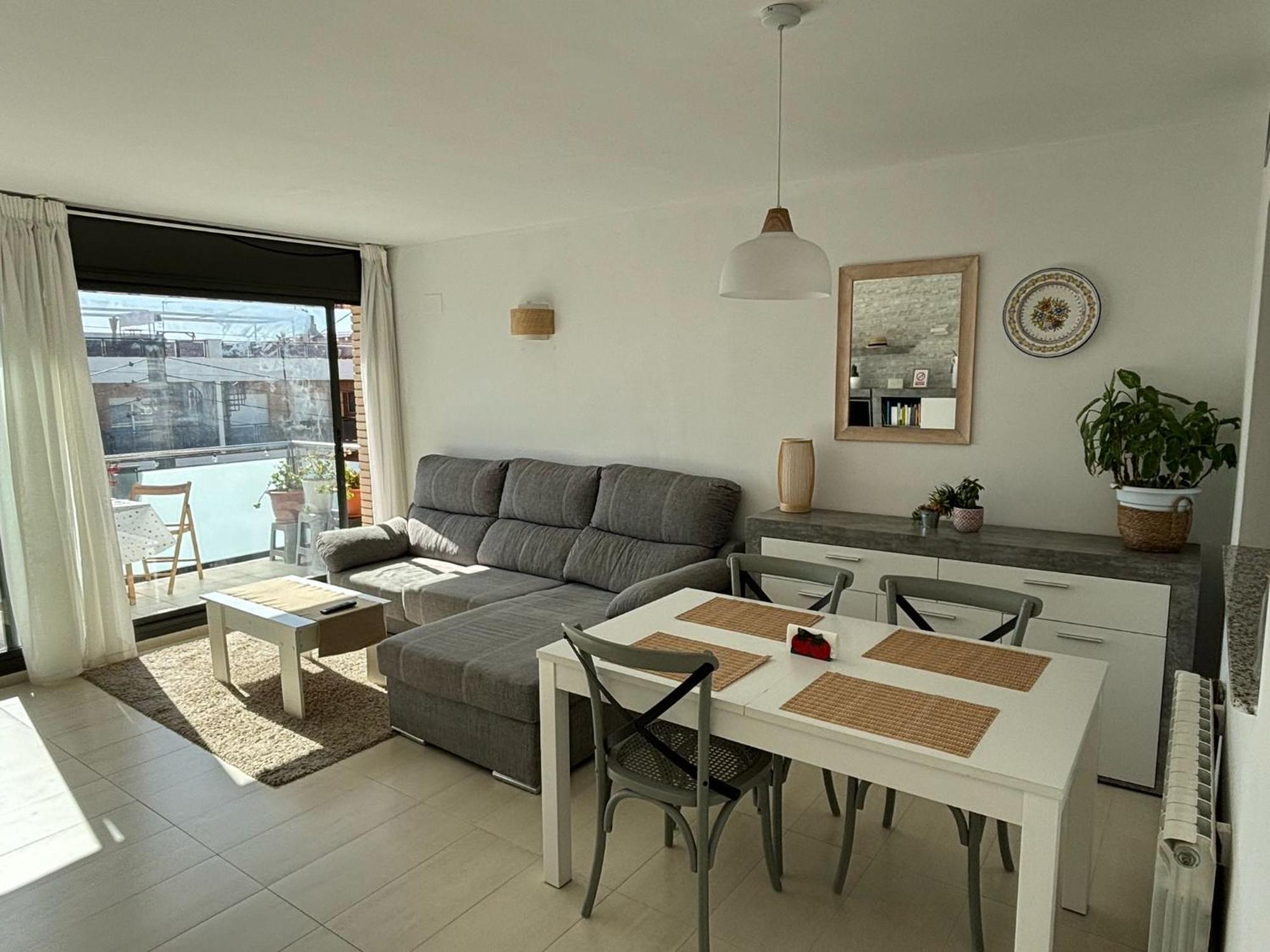 Atico En Cubelles Playa Apartment Exterior photo